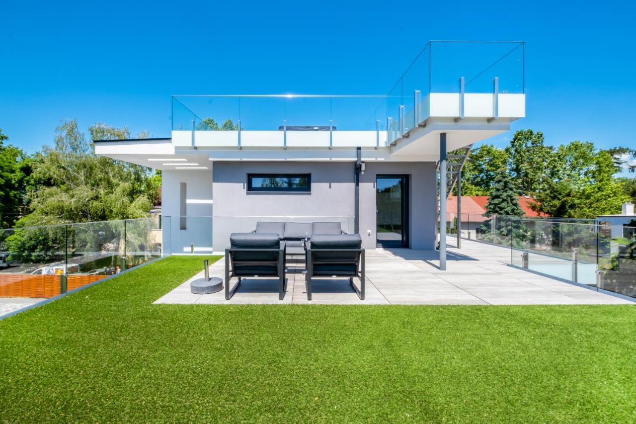 Mf Villa Nuvola Siofok Exterior photo
