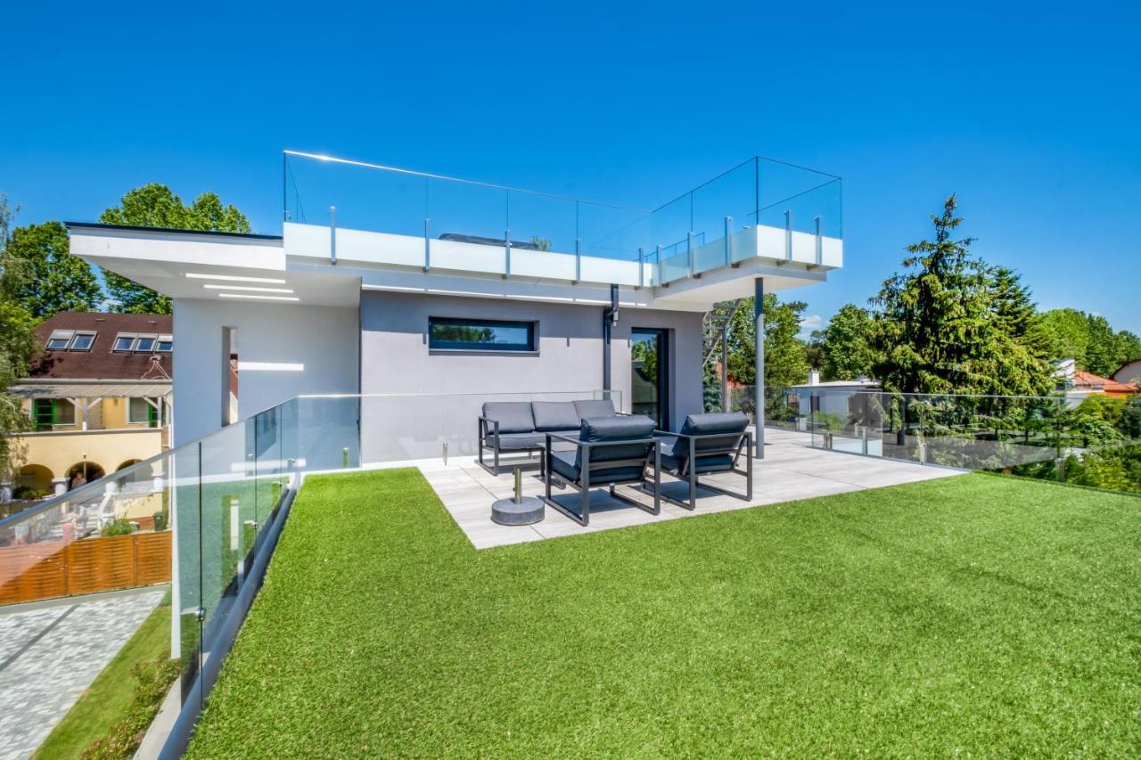 Mf Villa Nuvola Siofok Exterior photo